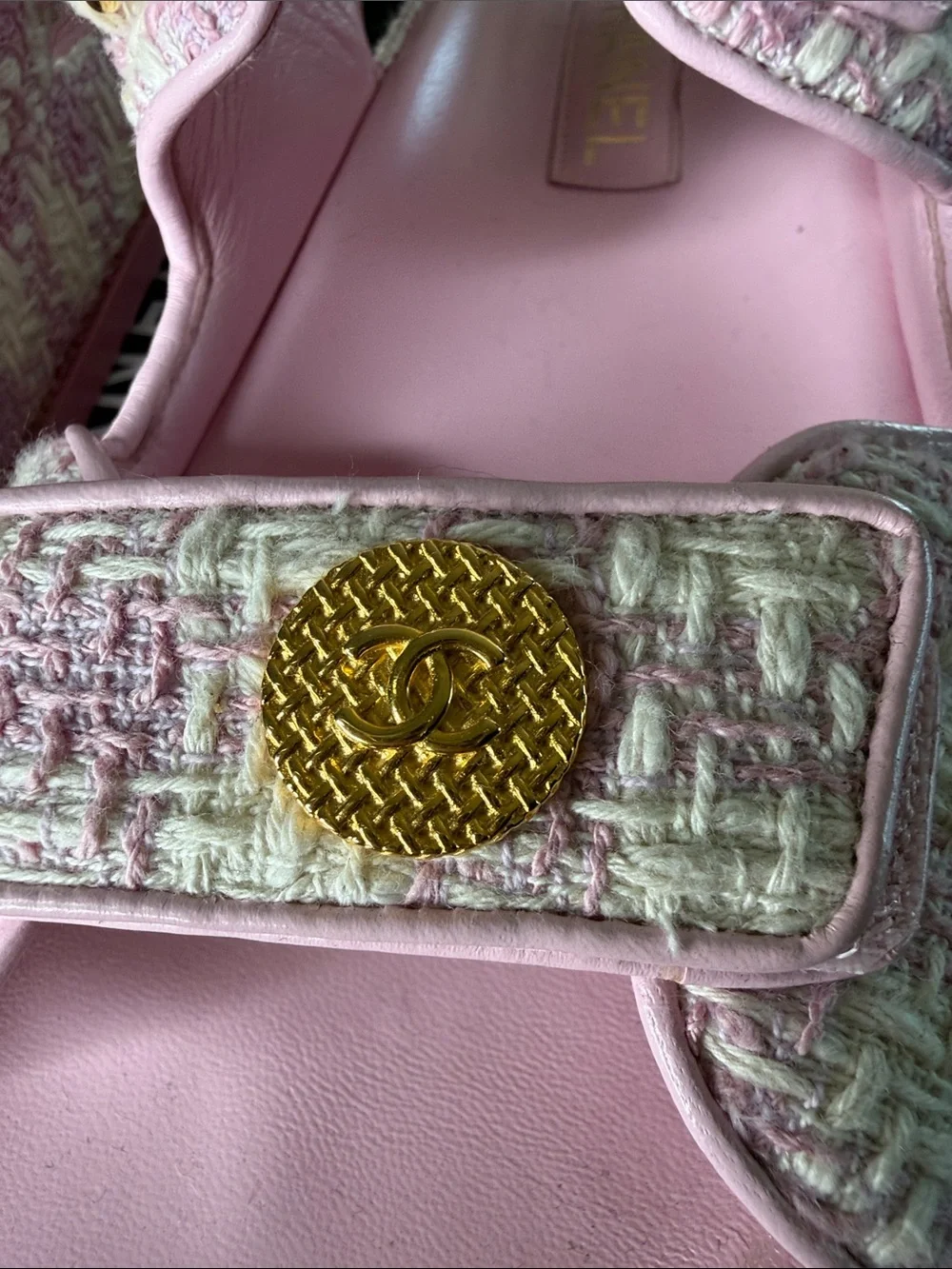 CHANEL Pink Tweed Women’s Sandals with Gold CC Buttons.